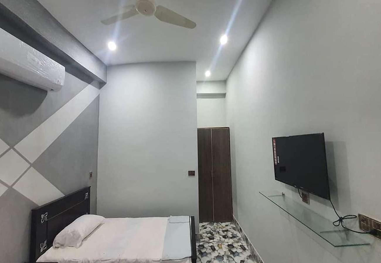Al Qadir Residence Multan Exteriér fotografie